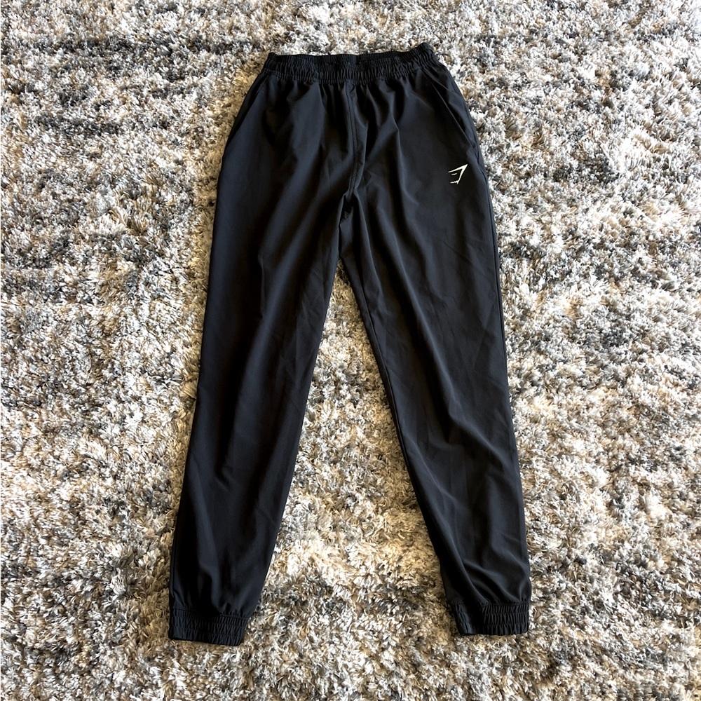 GYMSHARK SWEATPANTS - LIKE NEW!